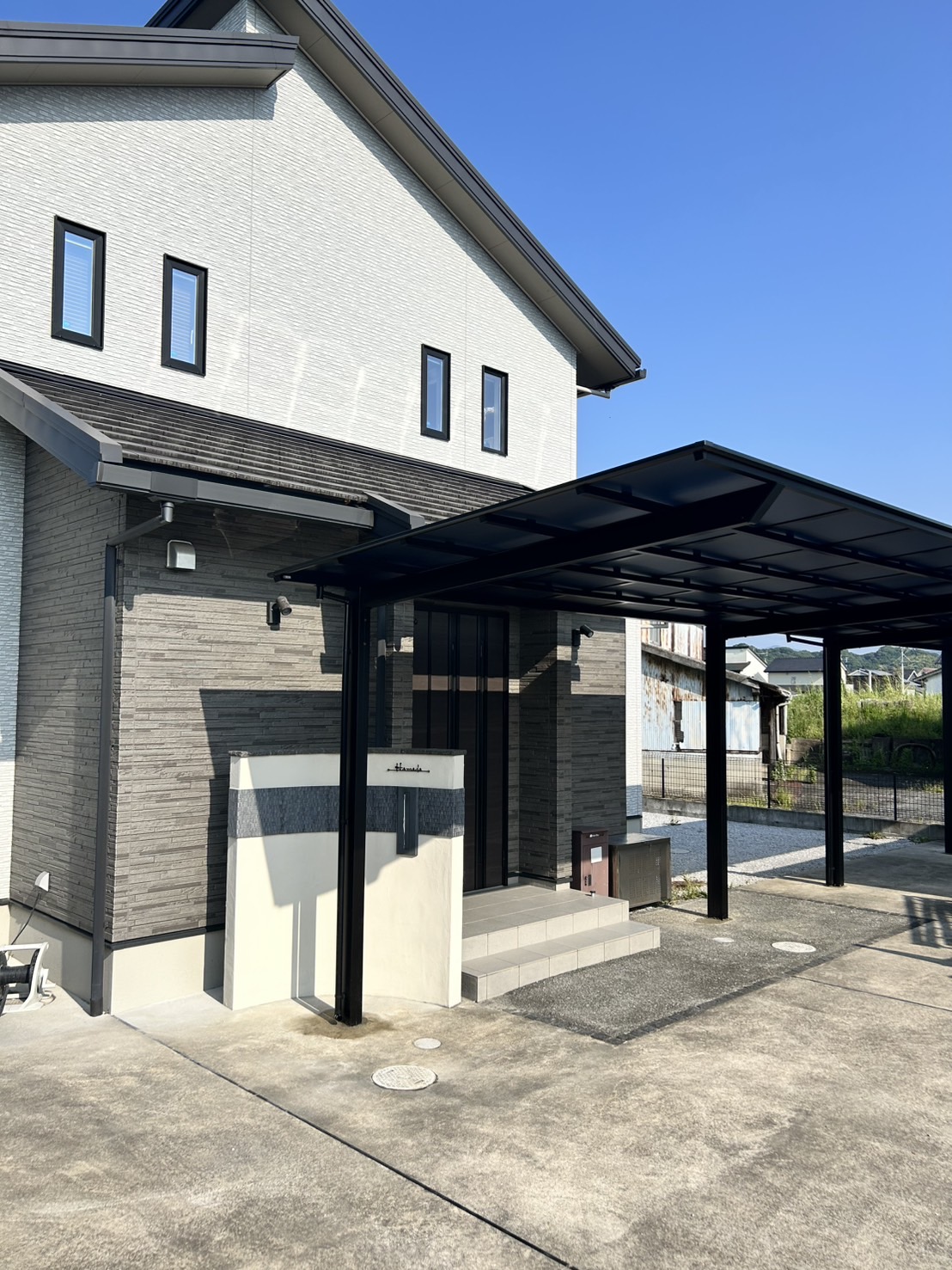 施工後 LIXILネスカFのカーポート